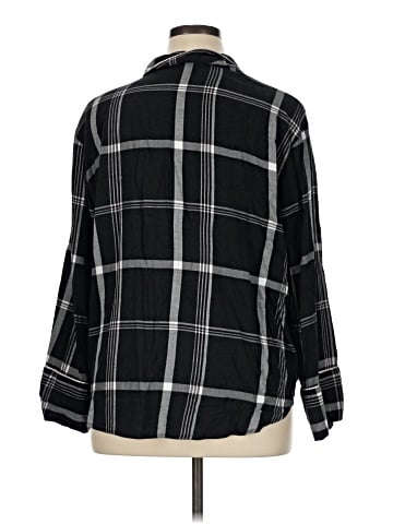 Victoria's Secret 3/4 Sleeve Button-Down Shirt (view 2)