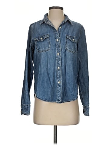 Universal Thread Long Sleeve Button-Down Shirt (view 1)