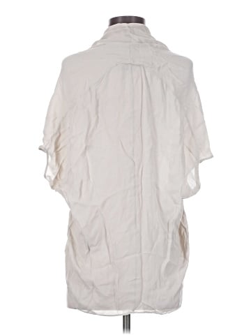 Vince. Short Sleeve Silk Top (view 2)