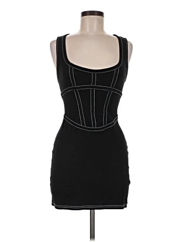 Urban Outfitters Casual Dress (view 1)