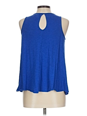 Cupio Tank Top (view 2)