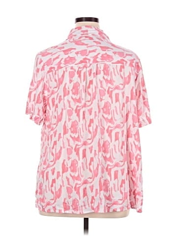 Denim & Co Short Sleeve Button-Down Shirt (view 2)