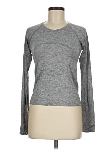 Lululemon Athletica Long Sleeve T-Shirt (view 1)