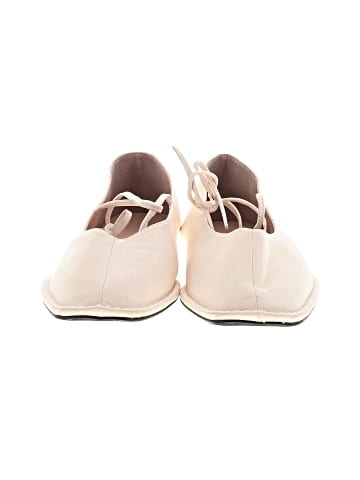 Unbranded Flats (view 2)