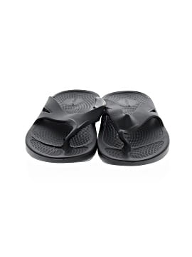 Oofos Flip Flops (view 2)