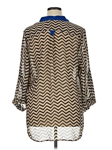 Tacera 3/4 Sleeve Blouse (view 2)