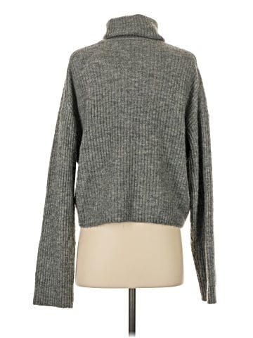 H&M Turtleneck Sweater (view 2)