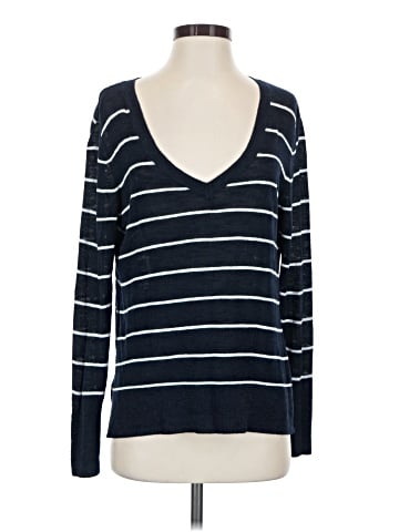 Banana Republic Pullover Sweater (view 1)