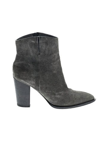 Vince. Ankle Boots (view 1)