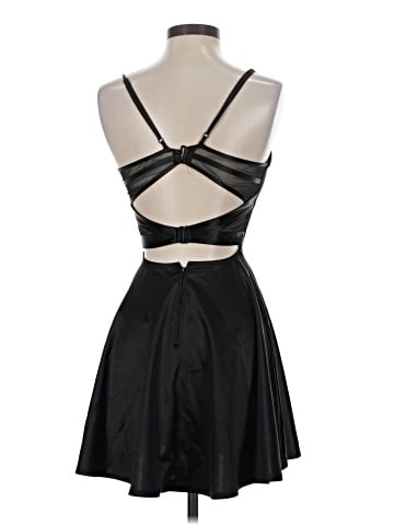 Emerald Sundae Cocktail Dress (view 2)