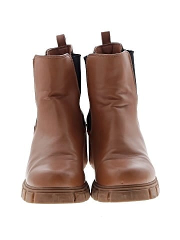 Madden Girl Ankle Boots (view 2)