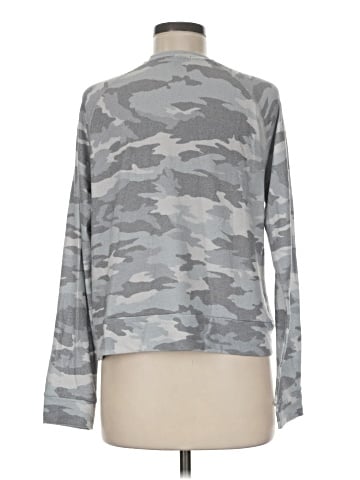 Beyond Yoga Long Sleeve T-Shirt (view 2)