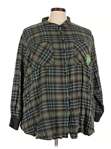 Torrid Long Sleeve Button-Down Shirt (view 1)