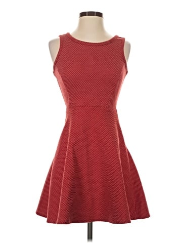 Olive and Oak Casual Dress (view 1)