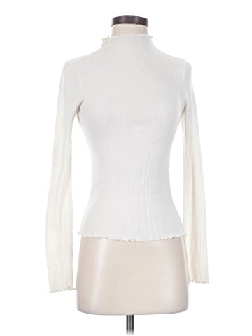 Le Lis Long Sleeve Turtleneck (view 1)