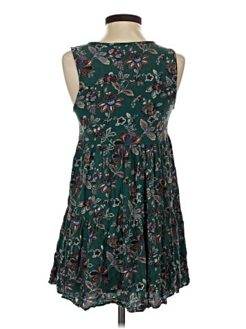 American Eagle Outfitters Sleeveless Blouse (view 2)