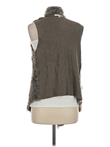 CAbi Sleeveless Top (view 2)