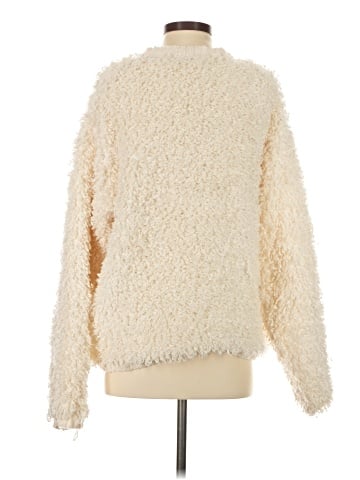 Crescent Poncho (view 2)