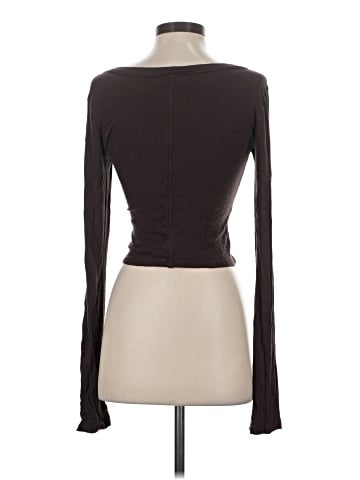 Universal Thread Long Sleeve T-Shirt (view 2)