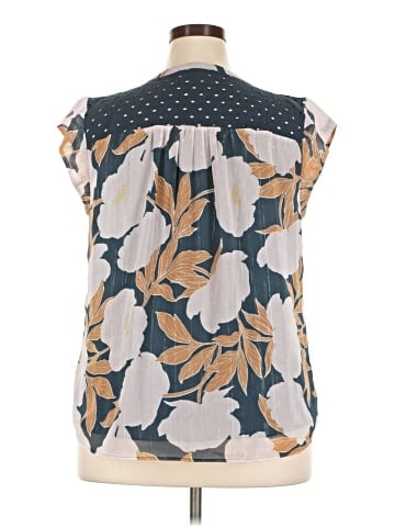 Daniel Rainn Sleeveless Blouse (view 2)