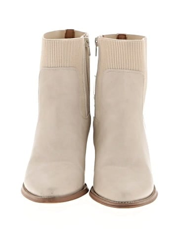 DV by Dolce Vita Ankle Boots (view 2)