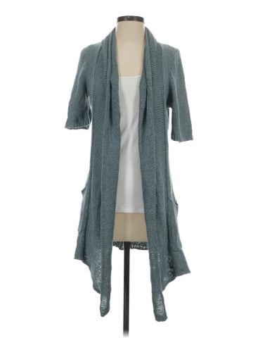 Sparrow Cardigan (view 1)