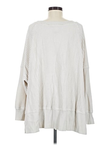 American Eagle Outfitters Pullover Sweater (view 2)