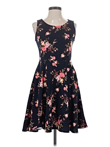 Agnes & Dora Casual Dress (view 1)