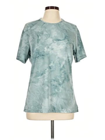 Lululemon Athletica Short Sleeve T-Shirt (view 1)
