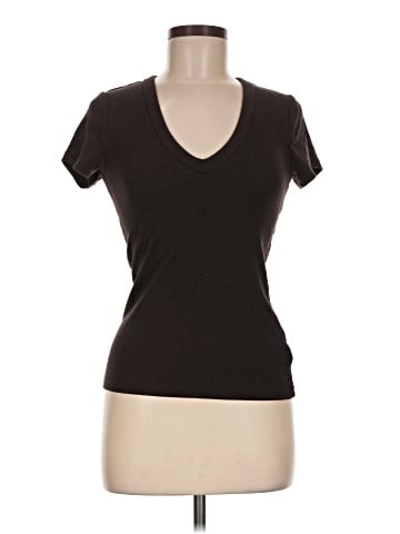 Gap Short Sleeve T-Shirt (view 1)