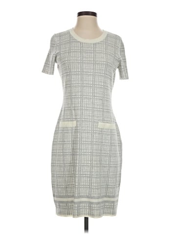 Julia Jordan Casual Dress (view 1)