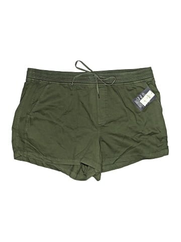 Gap Shorts (view 1)