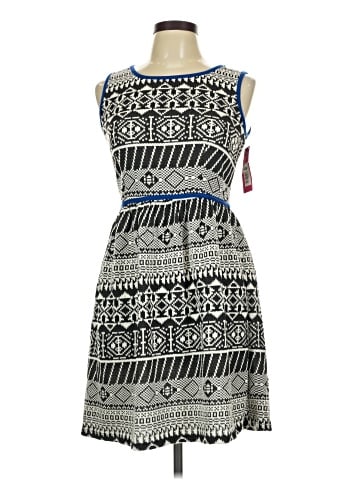 Xhilaration Casual Dress (view 1)
