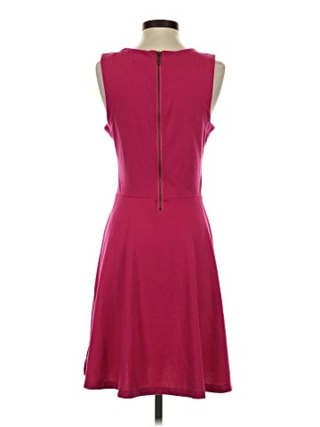 Old Navy Casual Dress (view 2)