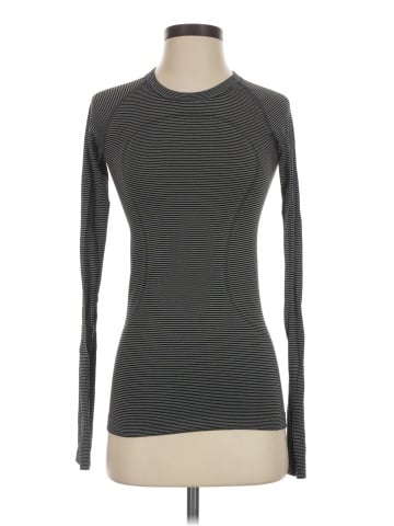Lululemon Athletica Long Sleeve T-Shirt (view 1)