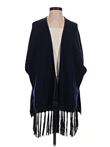 Max & Moi Poncho (view 1)