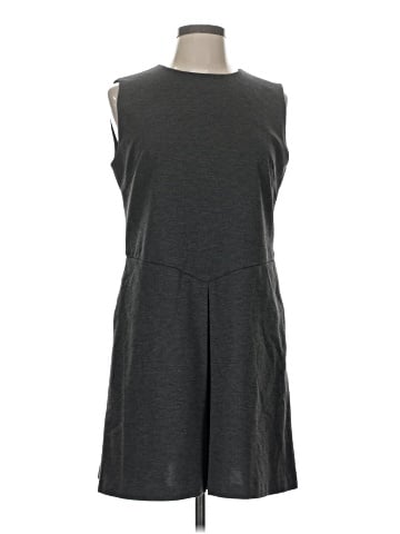 Uniqlo Casual Dress (view 1)
