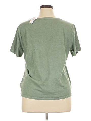 Gap Short Sleeve T-Shirt (view 2)