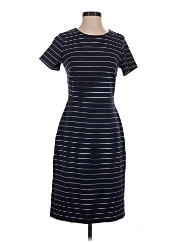Old Navy Casual Dress (view 1)