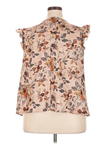Shein Curve Sleeveless Blouse (view 2)