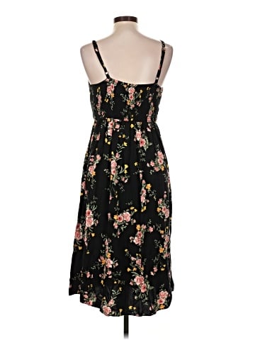 Old Navy Casual Dress (view 2)