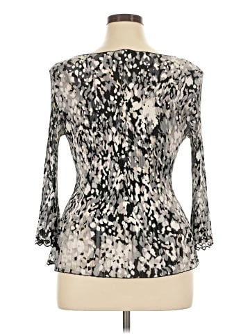 Violet & Claire 3/4 Sleeve Top (view 2)