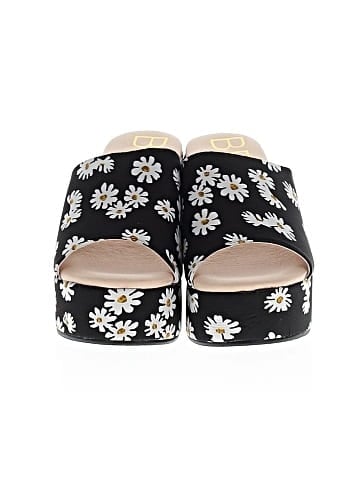 Beach By Matisse Sandals (view 2)
