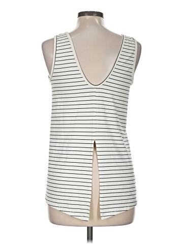 Active by Old Navy Tank Top (view 2)