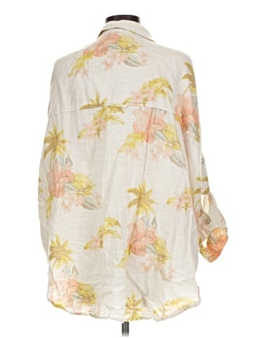 American Eagle Outfitters 3/4 Sleeve Blouse (view 2)