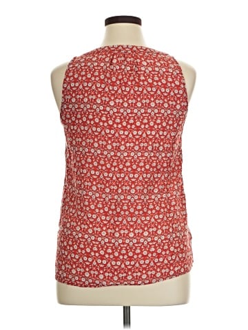 Ava Christine Sleeveless Blouse (view 2)