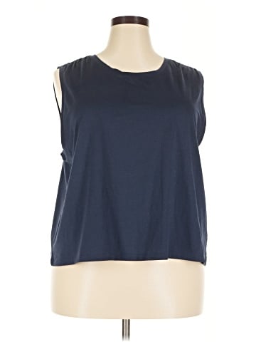 Gap Fit Sleeveless T-Shirt (view 1)