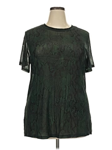 Torrid Short Sleeve T-Shirt (view 1)