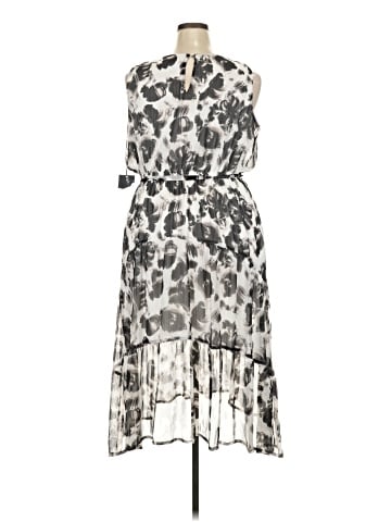 Simply Vera Vera Wang Casual Dress (view 2)