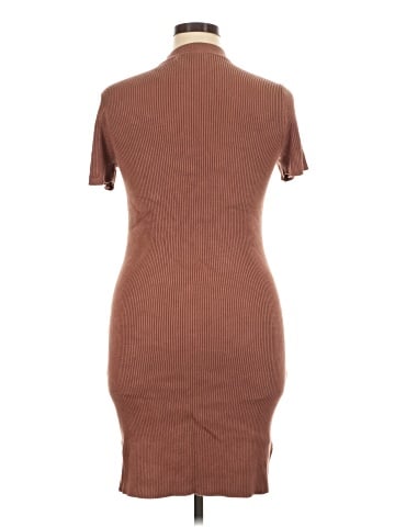 Abercrombie & Fitch Casual Dress (view 2)